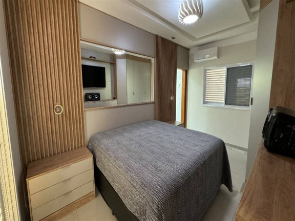 Imagem Casa com 3 Quartos à Venda, 157 m² em Caiçara - Praia Grande Imagem Casa com 3 Quartos à Venda, 157 m² em Caiçara - Praia Grande