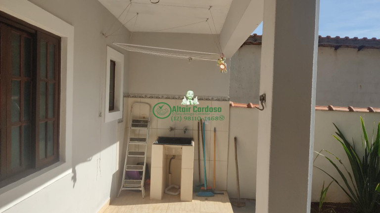 Imagem Casa com 2 Quartos à Venda, 90 m² em Centro - Jambeiro