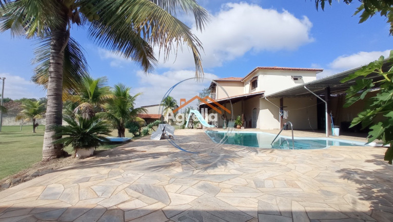 Imóvel com 3 Quartos à Venda, 1.044 m² em Jardim Flamboyant - Mogi Mirim