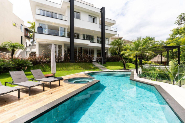 Casa com 4 Quartos à Venda, 1.176 m² em Residencial Três (tamboré) - Santana De Parnaíba