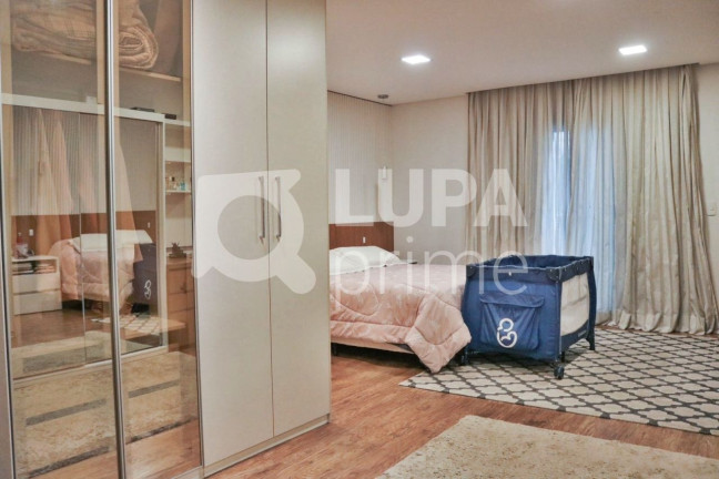 Imagem Casa com 3 Quartos à Venda, 360 m² em Jardim Guanca - São Paulo Imagem Casa com 3 Quartos à Venda, 360 m² em Jardim Guanca - São Paulo