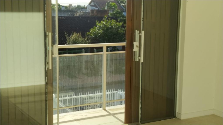 Imagem Casa de Condomínio com 2 Quartos à Venda, 150 m² em Capão Novo - Capao Da Canoa Imagem Casa de Condomínio com 2 Quartos à Venda, 150 m² em Capão Novo - Capao Da Canoa