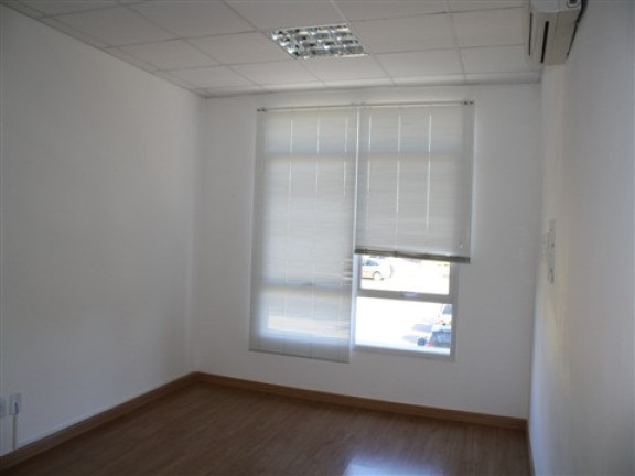 Imagem Sala Comercial para Alugar, 90 m² em Bairro Inválido - Cidade Inexistente