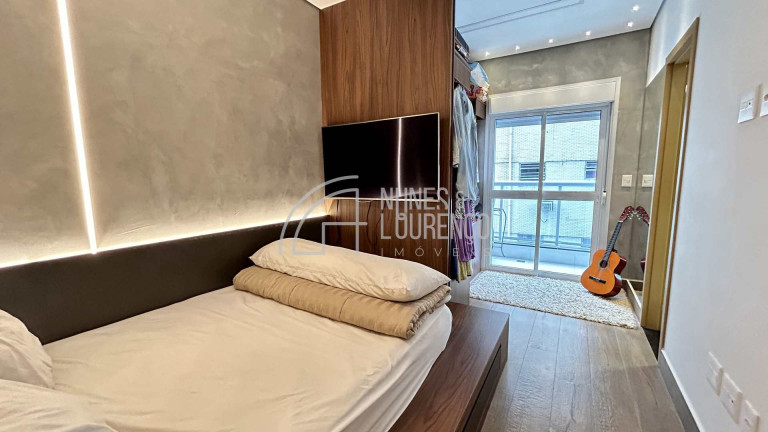 Imagem Apartamento com 2 Quartos à Venda, 75 m² em Embaré - Santos