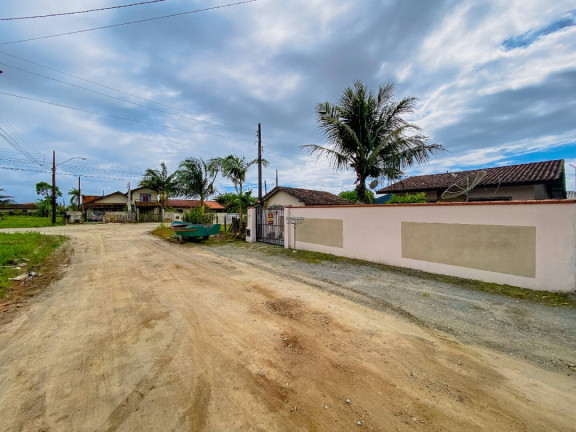 Imagem Casa com 3 Quartos à Venda, 360 m² em Centro - Balneário Barra Do Sul