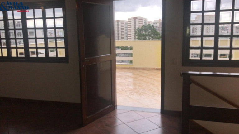Imagem Sobrado com 3 Quartos à Venda, em Cerâmica - São Caetano Do Sul Imagem Sobrado com 3 Quartos à Venda, em Cerâmica - São Caetano Do Sul