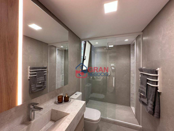 Imagem Apartamento com 3 Quartos à Venda, 244 m² em água Verde - Curitiba Imagem Apartamento com 3 Quartos à Venda, 244 m² em água Verde - Curitiba