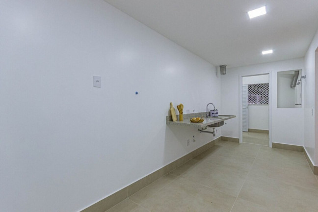 Imagem Imóvel com 3 Quartos à Venda, 100 m² em Copacabana - Rio De Janeiro