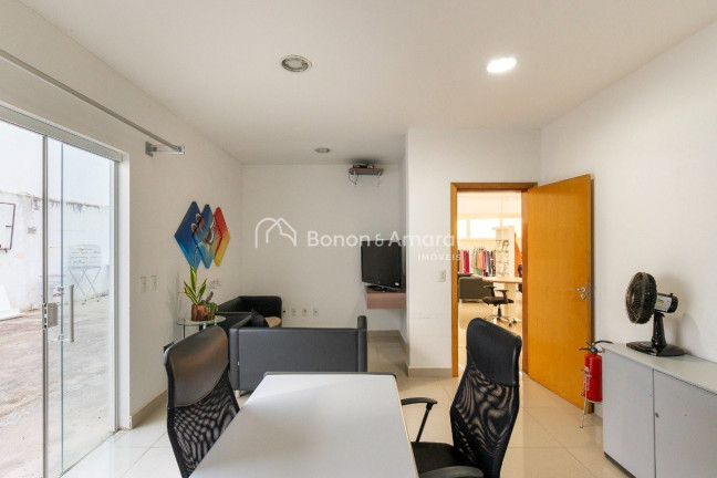 Imagem Galpão à Venda, 780 m² em Jardim Nossa Senhora Auxiliadora - Campinas Imagem Galpão à Venda, 780 m² em Jardim Nossa Senhora Auxiliadora - Campinas