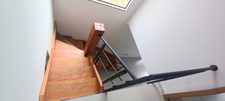 Imagem Sobrado com 3 Quartos à Venda, 170 m² em Alvinópolis - Atibaia