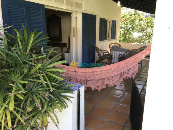 Imagem Casa com 4 Quartos à Venda, 220 m² em Bombas - Bombinhas