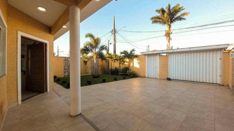 Imagem Casa com 3 Quartos à Venda, 128 m² em Jardim Atlântico Central (itaipuaçu) - Maricá Imagem Casa com 3 Quartos à Venda, 128 m² em Jardim Atlântico Central (itaipuaçu) - Maricá