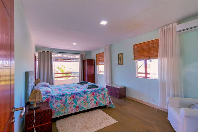Imagem Casa com 7 Quartos à Venda, 299 m² em Itacimirim - Camaçari Imagem Casa com 7 Quartos à Venda, 299 m² em Itacimirim - Camaçari