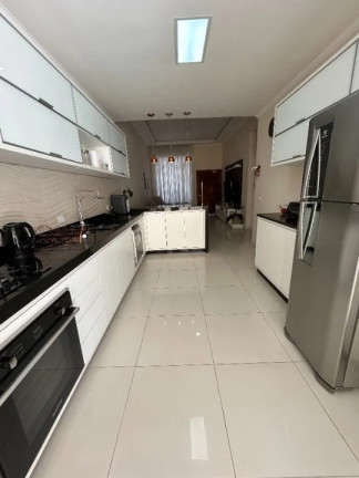 Imagem Casa com 2 Quartos à Venda, 86 m² em Horto Florestal - Sorocaba