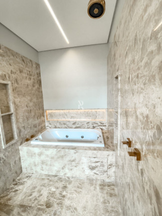 Imagem Casa com 3 Quartos à Venda, 207 m² em Residencial Goiânia Golfe Clube - Goiânia Imagem Casa com 3 Quartos à Venda, 207 m² em Residencial Goiânia Golfe Clube - Goiânia