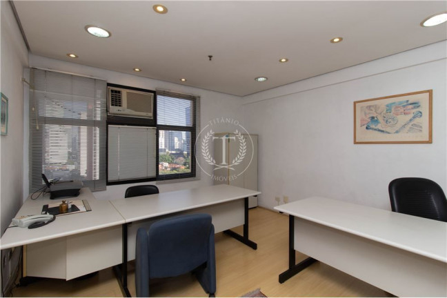 Imagem Sala Comercial à Venda, 43 m² em Vila Nova Conceição - São Paulo Imagem Sala Comercial à Venda, 43 m² em Vila Nova Conceição - São Paulo