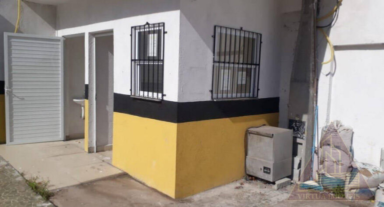 Imagem Terreno para Alugar, 16 m² em Embaré - Santos Imagem Terreno para Alugar, 16 m² em Embaré - Santos