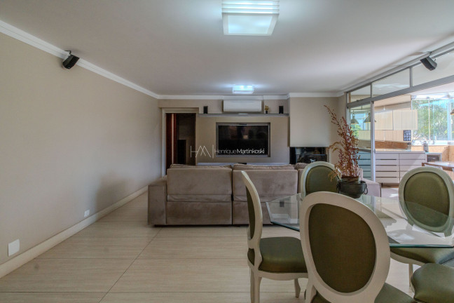 Imagem Apartamento com 4 Quartos à Venda, 249 m² em Bigorrilho - Curitiba Imagem Apartamento com 4 Quartos à Venda, 249 m² em Bigorrilho - Curitiba