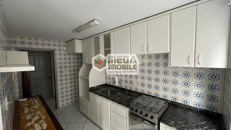 Imagem Apartamento com 3 Quartos à Venda, 100 m² em Centro - Florianópolis Imagem Apartamento com 3 Quartos à Venda, 100 m² em Centro - Florianópolis