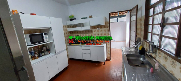 Casa com 4 Quartos à Venda, 250 m² em São José Dos Campos