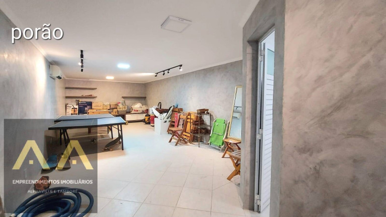 Imagem Casa com 4 Quartos à Venda, 341 m² em Alphaville - Santana De Parnaíba Imagem Casa com 4 Quartos à Venda, 341 m² em Alphaville - Santana De Parnaíba