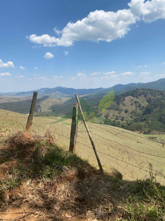 Imagem Chácara com 4 Quartos à Venda, 60.000 m² em Piracaia - Piracaia Imagem Chácara com 4 Quartos à Venda, 60.000 m² em Piracaia - Piracaia