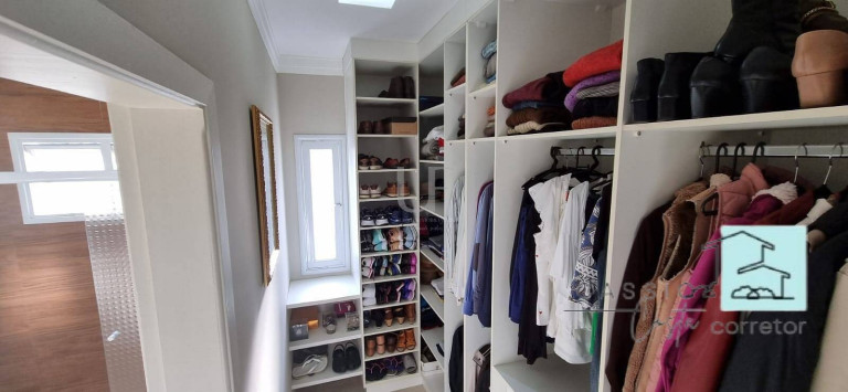 Imagem Casa com 4 Quartos à Venda, 369 m² em Via Castelli - Louveira