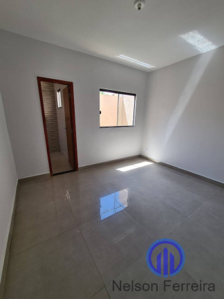 Imagem Casa com 3 Quartos à Venda, 150 m² em Setor São José - Goiânia