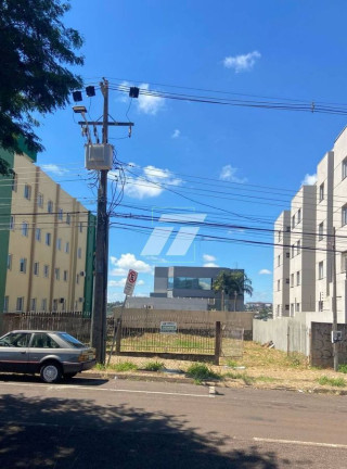 Casa à Venda, 740 m² em Fag - Cascavel