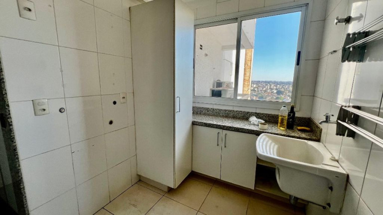 Imagem Apartamento com 3 Quartos à Venda, 121 m² em Setor Bueno - Goiânia Imagem Apartamento com 3 Quartos à Venda, 121 m² em Setor Bueno - Goiânia