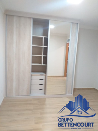 Imagem Sobrado com 3 Quartos à Venda, em Vila Comercial - São Paulo Imagem Sobrado com 3 Quartos à Venda, em Vila Comercial - São Paulo