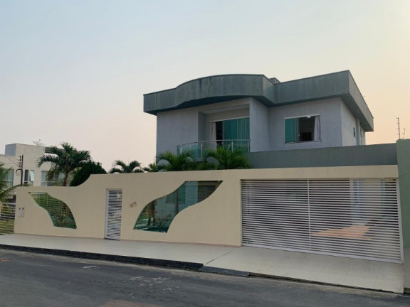 Imagem Casa com 4 Quartos à Venda, 350 m² em Ponta Negra - Manaus