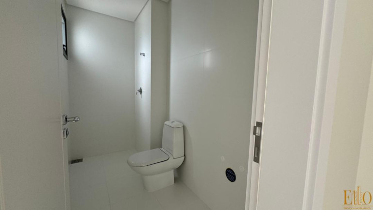 Imagem Apartamento com 4 Quartos à Venda, 182 m² em Centro - Balneário Camboriú Imagem Apartamento com 4 Quartos à Venda, 182 m² em Centro - Balneário Camboriú