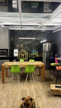 Casa com 2 Quartos à Venda, 157 m² em Jardim Las Vegas - Santo André