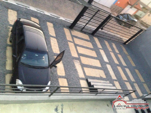 Imagem Casa de Condomínio com 2 Quartos à Venda, 73 m² em Centro - Jacareí