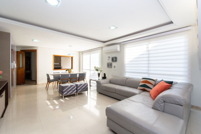 Imagem Casa com 4 Quartos à Venda, 250 m² em São José - Canoas