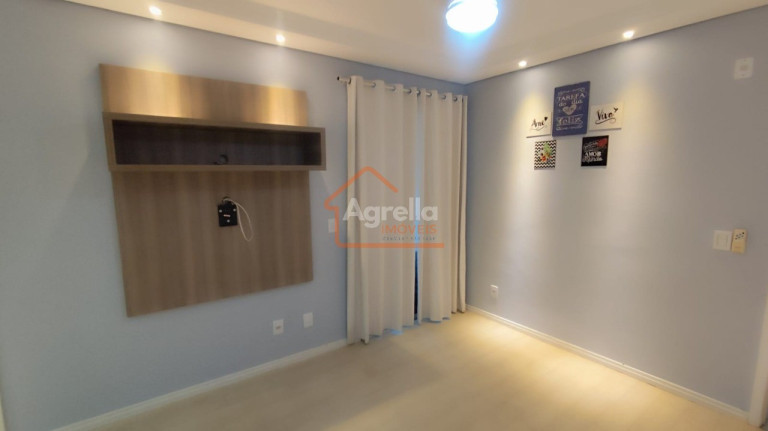 Imagem Imóvel com 2 Quartos à Venda, 49 m² em Condomínio Elias Moysés - Mogi Mirim Imagem Imóvel com 2 Quartos à Venda, 49 m² em Condomínio Elias Moysés - Mogi Mirim