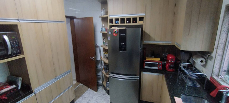 Imagem Casa com 4 Quartos à Venda, 200 m² em São Paulo