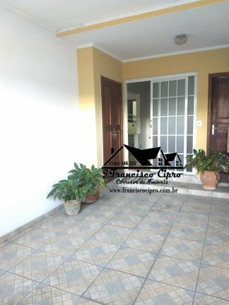Sobrado com 3 Quartos à Venda, 196 m² em Cohab - Guaratinguetá