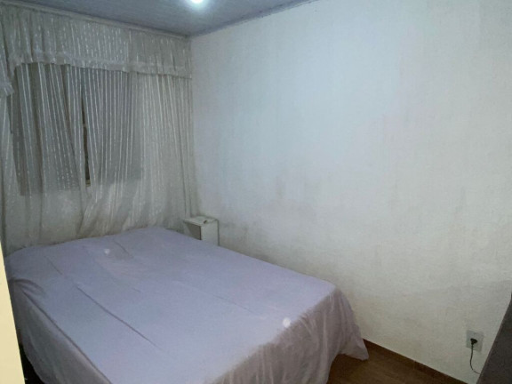 Imagem Casa com 2 Quartos à Venda, em Costa E Silva - Porto Alegre Imagem Casa com 2 Quartos à Venda, em Costa E Silva - Porto Alegre