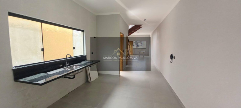 Imagem Sobrado com 3 Quartos à Venda, 122 m² em Alvinópolis - Atibaia