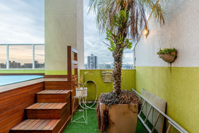 Imagem Cobertura com 4 Quartos à Venda, 262 m² em Menino Deus - Porto Alegre Imagem Cobertura com 4 Quartos à Venda, 262 m² em Menino Deus - Porto Alegre