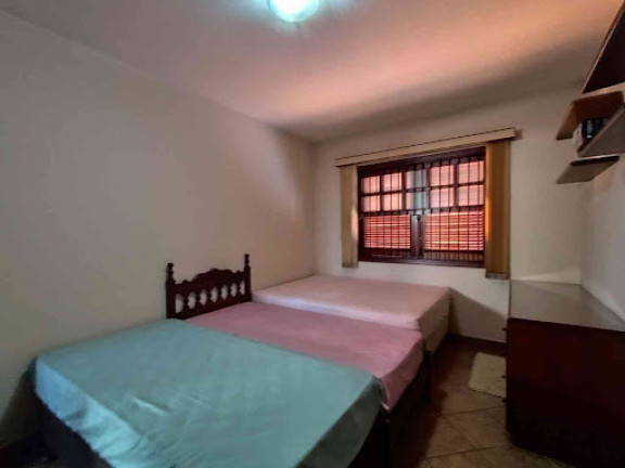 Imagem Casa com 3 Quartos à Venda, 267 m² em Jardim Nova Europa - Campinas Imagem Casa com 3 Quartos à Venda, 267 m² em Jardim Nova Europa - Campinas