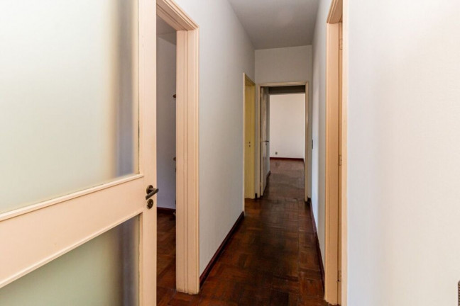 Imagem Imóvel com 3 Quartos à Venda, 139 m² em Centro Histórico - Porto Alegre Imagem Imóvel com 3 Quartos à Venda, 139 m² em Centro Histórico - Porto Alegre