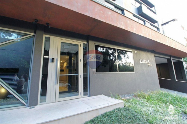 Imagem Imóvel com 1 Quarto à Venda, em Mont Serrat - Porto Alegre Imagem Imóvel com 1 Quarto à Venda, em Mont Serrat - Porto Alegre