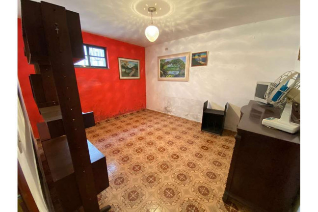 Imagem Casa com 3 Quartos à Venda, 250 m² em Jardim Piqueroby - São Paulo Imagem Casa com 3 Quartos à Venda, 250 m² em Jardim Piqueroby - São Paulo