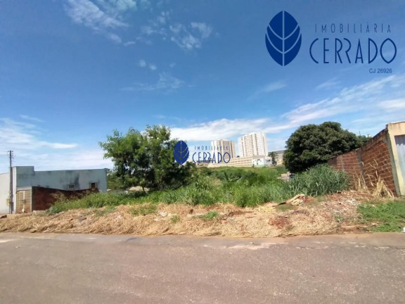 Terreno à Venda, 720 m² em São Carlos - Anápolis