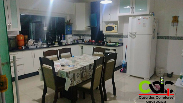 Imagem Sobrado com 3 Quartos à Venda,  em Residencial Morumbí - Poços De Caldas