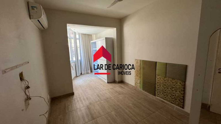 Imagem Apartamento com 1 Quarto à Venda, 130 m² em Copacabana - Rio De Janeiro Imagem Apartamento com 1 Quarto à Venda, 130 m² em Copacabana - Rio De Janeiro