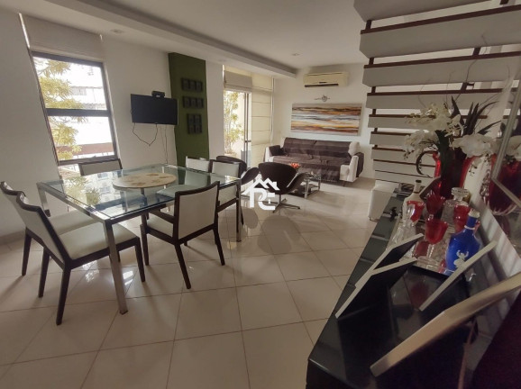 Cobertura com 3 Quartos à Venda, 252 m² em Icaraí - Niterói